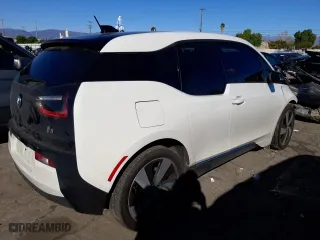 2015 BMW i3 with VIN WBY1Z4C58FV501401, listed as a Copart auction lot 39171583 with 41,220 mi miles. Bid and sale history available at carsss.com. Image 3.
