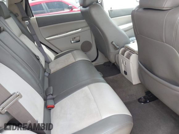 2009 Jeep Grand Cherokee Limited with VIN 1J8HR58T49C505936, listed as a IAAI auction lot 42672265 with 346,152 mi miles and . Bid and sale history available at DreamBid. Image 8.