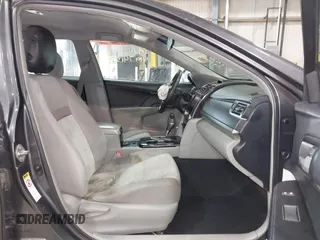 2013 Toyota Camry L with VIN 4T4BF1FK2DR286536, listed as a IAAI auction lot 41974133 with 122,064 mi miles. Bid and sale history available at carsss.com. Image 5.