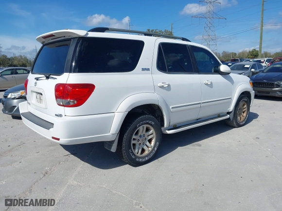2005 Toyota Sequoia SR5 with VIN 5TDZT34A75S258880, listed as a IAAI auction lot 41584267 with 221,917 mi miles. Bid and sale history available at carsss.com. Image 4.