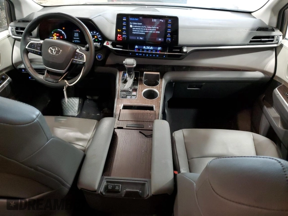 2021 Toyota Sienna XLE с VIN 5TDYSKFC8MS012409, выставлен на аукционе Copart как лот 57870055 с пробегом 82 107 миль миль и Списание • Salvage title. История ставок и продаж доступна на DreamBid. Изображение 8.