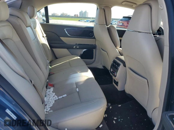 2018 Lincoln Continental Reserve with VIN 1LN6L9RP7J5612198, listed as a Copart auction lot 86664174 with 46,194 mi miles and Salvage Title. Bid and sale history available at carsss.com. Image 11.