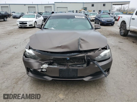 2015 BMW 3 Series 320i xDrive with VIN WBA3C3C57FK201191, listed as a Copart auction lot 43704805 with 153,315 mi miles and Salvage title. Bid and sale history available at DreamBid. Image 5.