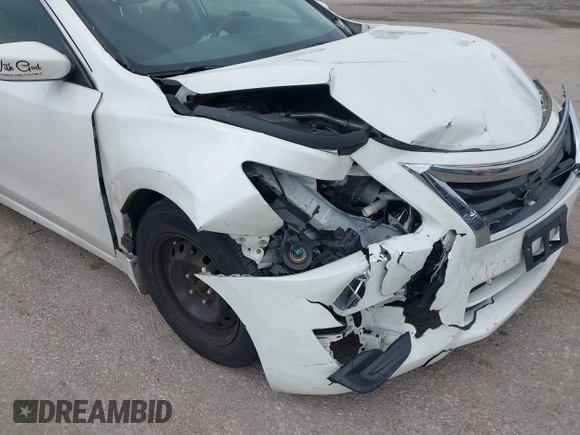 2015 Nissan Altima 2.5 S with VIN 1N4AL3AP1FC427662, listed as a IAAI auction lot 42183863 with 106,147 mi miles. Bid and sale history available at carsss.com. Image 6.
