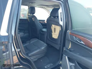 2019 Cadillac Escalade Luxury with VIN 1GYS4BKJ7KR273332, listed as a IAAI auction lot 40895521 with 64,175 mi miles. Bid and sale history available at carsss.com. Image 8.