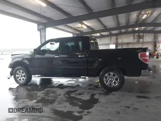 2014 Ford F-150 XL with VIN 1FTFW1CF1EKE50377, listed as a IAAI auction lot 41840173 with 221,366 mi miles. Bid and sale history available at carsss.com. Image 14.