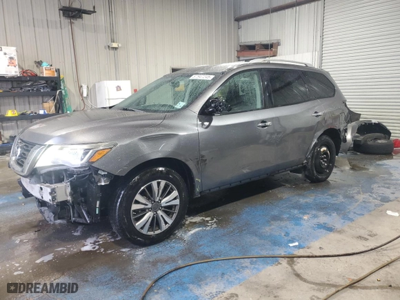 2017 Nissan Pathfinder S with VIN 5N1DR2MN6HC663703, listed as a Copart auction lot 46042195 with 92,515 mi miles and Salvage Title. Bid and sale history available at carsss.com. Image 1.