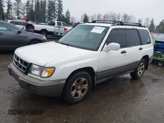 1998 Subaru Forester S with VIN JF1SF6554WH769969, listed as a IAAI auction lot 41651574 with 1 mi miles. Bid and sale history available at carsss.com. Image 2.