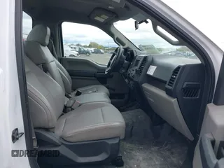 2016 Ford F-150 XL with VIN 1FTMF1C85GKE18267, listed as a IAAI auction lot 41921826 with 122,686 mi miles. Bid and sale history available at carsss.com. Image 5.