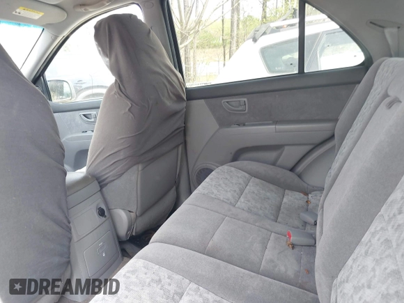 2008 Kia Sorento LX with VIN KNDJC735185846471, listed as a IAAI auction lot 41910403 with 44,740 mi miles and . Bid and sale history available at DreamBid. Image 8.