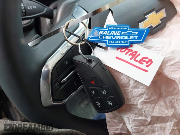 2025 Chevrolet Equinox AWD LT with VIN 3GNAXPEG2SL160909, listed as a IAAI auction lot 41718164 with 2,447 mi miles. Bid and sale history available at carsss.com. Image 11.