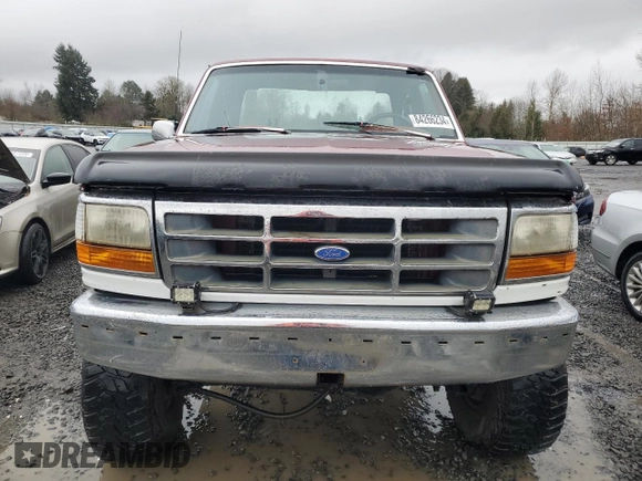 1992 Ford F-250 с VIN 1FTHX26GXNKB43435, выставлен на аукционе Copart как лот 84266234 с пробегом 201 539 миль миль и Списание • Salvage title. История ставок и продаж доступна на DreamBid. Изображение 5.
