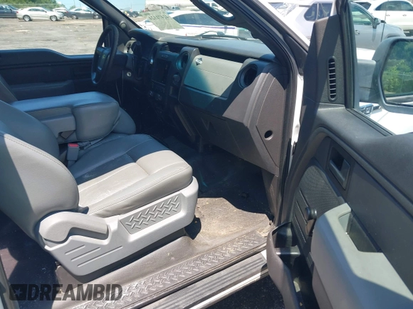 2013 Ford F-150 XL with VIN 1FTEX1CM8DFB15826, listed as a IAAI auction lot 42471324 with 354,738 mi miles and . Bid and sale history available at DreamBid. Image 5.
