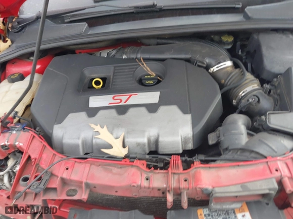 2015 Ford Focus ST with VIN 1FADP3L94FL323828, listed as a IAAI auction lot 41650672 with 101,511 mi miles. Bid and sale history available at carsss.com. Image 10.