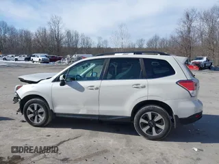 2018 Subaru Forester Limited with VIN JF2SJAJC2JH535484, listed as a IAAI auction lot 41587820 with 91,917 mi miles. Bid and sale history available at carsss.com. Image 15.