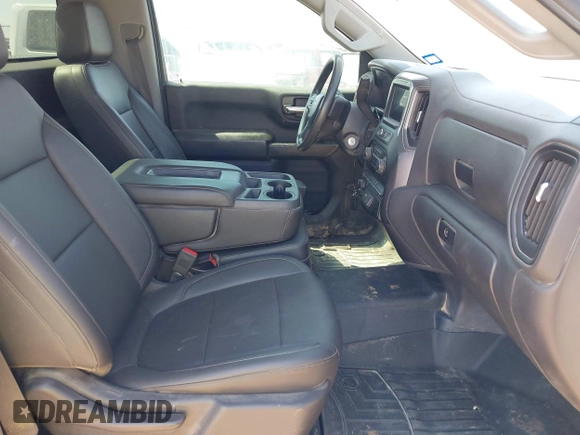 2020 Chevrolet Silverado 1500 with VIN 3GCNYAEHXLG268508, listed as a IAAI auction lot 41880479 with 111,085 mi miles and . Bid and sale history available at DreamBid. Image 5.