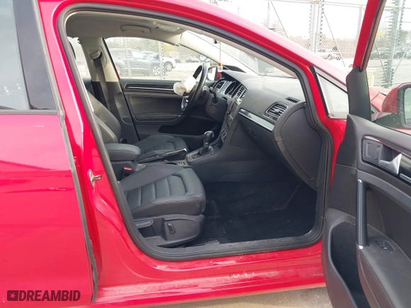 2015 Volkswagen Golf TSI SEL with VIN 3VW217AU6FM034480, listed as a IAAI auction lot 40738186 with 87,767 mi miles. Bid and sale history available at carsss.com. Image 5.