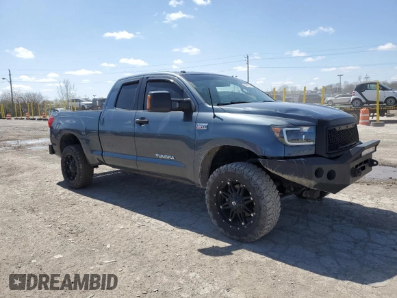 2010 Toyota Tundra с VIN 5TFUW5F17AX150290, выставлен на аукционе Copart как лот 52367785 с пробегом 177 115 миль миль и Чистый • Clean title. История ставок и продаж доступна на DreamBid. Изображение 4.