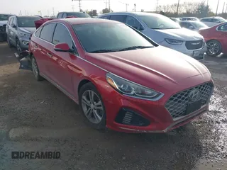 2018 Hyundai Sonata Limited with VIN 5NPE34AF8JH642221, listed as a IAAI auction lot 41720060 with 45,998 mi miles. Bid and sale history available at carsss.com. Image 1.