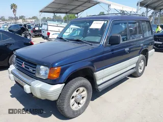 1995 Mitsubishi Montero z VIN JA4MR41H4SJ006684, wystawiony jako IAAI lot #42389482 z przebiegiem 399 099 mil mil oraz . Historia ofert i sprzedaży dostępna na DreamBid. Obrazek 2.