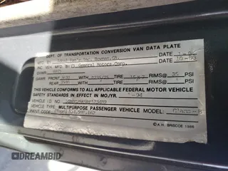 1994 Chevrolet Chevy Van z VIN 1GBEG25K5RF123489, wystawiony jako Copart lot #79491854 z przebiegiem 82 970 mil mil oraz Szkoda całkowita • Salvage title. Historia ofert i sprzedaży dostępna na DreamBid. Obrazek 13.