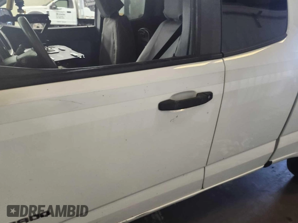 2018 Chevrolet Colorado 4WD Work Truck with VIN 1GCHTBEN7J1252687, listed as a IAAI auction lot 42802221 with 102,143 mi miles and . Bid and sale history available at DreamBid. Image 10.