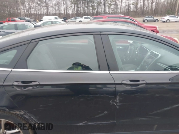 2013 Ford Fusion S with VIN 3FA6P0G76DR200904, listed as a IAAI auction lot 41568525 with 235,852 mi miles. Bid and sale history available at carsss.com. Image 13.