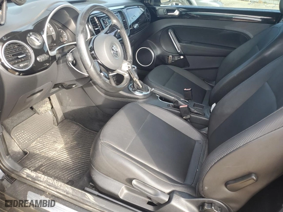 2012 Volkswagen Beetle 2.5L PZEV with VIN 3VWJP7ATXCM626221, listed as a Copart auction lot 88140515 with 101,491 mi miles and Clean Title. Bid and sale history available at carsss.com. Image 7.