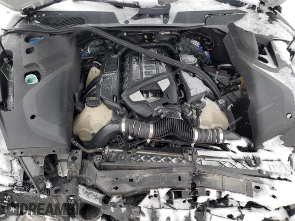 2015 Porsche Cayenne Turbo z VIN WP1AC2A28FLA80645, wystawiony jako Copart lot #45546165 z przebiegiem 105 952 mil mil oraz Szkoda całkowita • Salvage title. Historia ofert i sprzedaży dostępna na DreamBid. Obrazek 13.