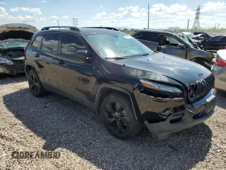 2018 Jeep Cherokee Limited z VIN 1C4PJLDXXJD563703, wystawiony jako Copart lot #65749914 z przebiegiem 122 338 mil mil oraz Szkoda całkowita • Salvage title. Historia ofert i sprzedaży dostępna na DreamBid. Obrazek 4.