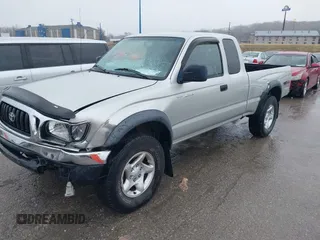 2003 Toyota Tacoma with VIN 5TEWN72N33Z191852, listed as a IAAI auction lot 41600031 with 94,483 mi miles. Bid and sale history available at carsss.com. Image 17.