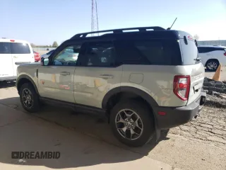 2021 Ford Bronco Sport Badlands z VIN 3FMCR9D94MRA87158, wystawiony jako Copart lot #61389124 z przebiegiem 26 131 mil mil oraz Nie do naprawy • Non repairable. Historia ofert i sprzedaży dostępna na DreamBid. Obrazek 2.