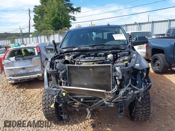 2016 Ram 2500 Laramie with VIN 3C6UR5FL8GG217024, listed as a IAAI auction lot 40235735 with 82,212 mi miles. Bid and sale history available at carsss.com. Image 6.