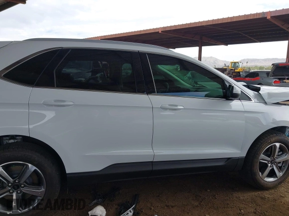 2024 Ford Edge SEL with VIN 2FMPK4J99RBA55079, listed as a IAAI auction lot 42011865 with 1 mi miles. Bid and sale history available at carsss.com. Image 14.