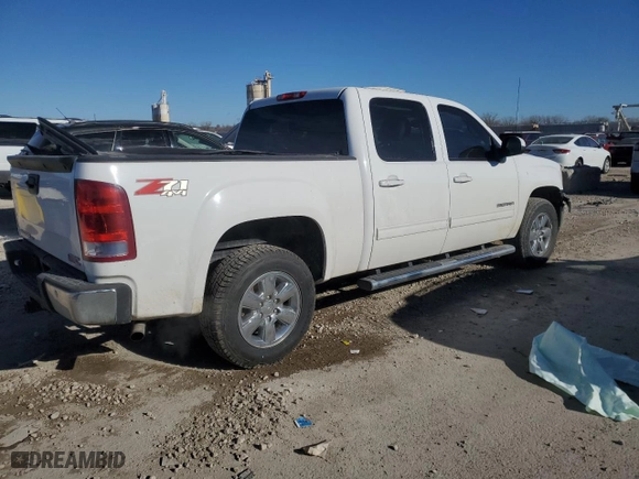 2013 GMC Sierra 1500 SLT with VIN 3GTP2WE74DG337547, listed as a Copart auction lot 82698644 with 185,146 mi miles and Salvage Title. Bid and sale history available at carsss.com. Image 3.