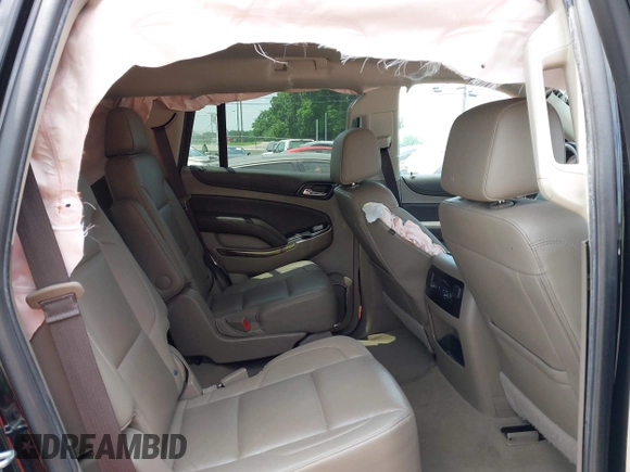 2019 Chevrolet Tahoe LT z VIN 1GNSKBKC5KR388869, wystawiony jako IAAI lot #42354451 z przebiegiem 111 359 mil mil oraz . Historia ofert i sprzedaży dostępna na DreamBid. Obrazek 8.