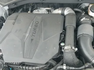 2025 Kia Sorento X-Line SX with VIN 5XYRKDJF5SG320570, listed as a IAAI auction lot 43208124 with 9,405 mi miles and . Bid and sale history available at DreamBid. Image 19.