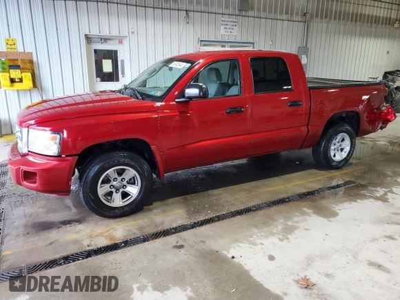 2008 Dodge Dakota SLT z VIN 1D7HW48N48S536142, wystawiony jako Copart lot #86348544 z przebiegiem 238 800 mil mil oraz Szkoda całkowita • Salvage title. Historia ofert i sprzedaży dostępna na DreamBid. Obrazek 1.