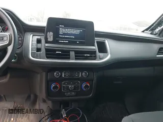 2022 Chevrolet Tahoe Commercial z VIN 1GNSCLED2NR211806, wystawiony jako IAAI lot #41422967 z przebiegiem 44 869 mil mil oraz . Historia ofert i sprzedaży dostępna na DreamBid. Obrazek 21.