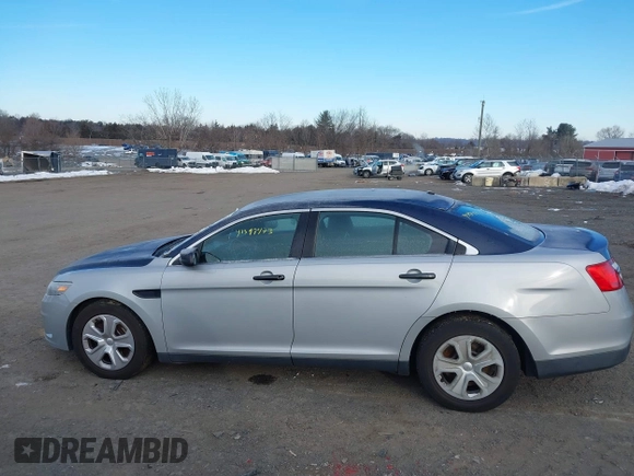 2014 Ford Police Interceptor with VIN 1FAHP2MK6EG153699, listed as a IAAI auction lot 41397473 with 174,452 mi miles and . Bid and sale history available at DreamBid. Image 14.