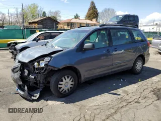 2010 Toyota Sienna CE с VIN 5TDKK4CC4AS301448, выставлен на аукционе Copart как лот 54391125 с пробегом 149 557 миль миль и Списание • Salvage title. История ставок и продаж доступна на DreamBid. Изображение 1.