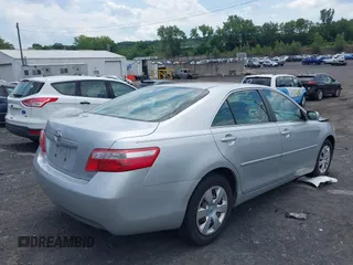 2007 Toyota Camry CE with VIN 4T1BE46K87U167084, listed as a IAAI auction lot 39889113 with 76,998 mi miles and . Bid and sale history available at DreamBid. Image 4.