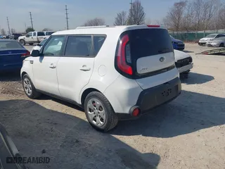 2015 Kia Soul with VIN KNDJN2A21F7151768, listed as a IAAI auction lot 41792958 with 161,641 mi miles. Bid and sale history available at carsss.com. Image 3.
