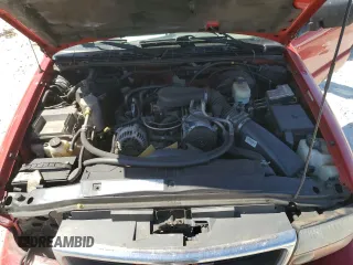 2003 GMC Sonoma SLS z VIN 1GTCS19X138192032, wystawiony jako Copart lot #76230394 z przebiegiem 116 046 mil mil oraz Szkoda całkowita • Salvage title. Historia ofert i sprzedaży dostępna na DreamBid. Obrazek 12.