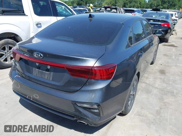 2021 Kia Forte LXS z VIN 3KPF24ADXME356322, wystawiony jako IAAI lot #42237624 z przebiegiem 52 609 mil mil oraz . Historia ofert i sprzedaży dostępna na DreamBid. Obrazek 4.