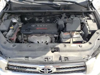 2008 Toyota RAV4 Limited with VIN JTMBD31V285192092, listed as a Copart auction lot 62959885 with 239,065 mi miles and Clean title. Bid and sale history available at DreamBid. Image 12.
