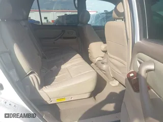 2006 Toyota Sequoia SR5 with VIN 5TDZT34A26S284157, listed as a IAAI auction lot 41687011 with 226,663 mi miles. Bid and sale history available at carsss.com. Image 8.