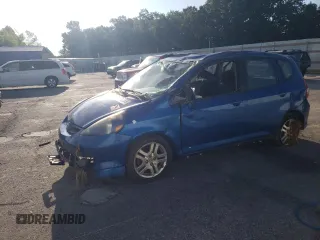 2007 Honda Fit Sport with VIN JHMGD38687S001553, listed as a Copart auction lot 62716555 with 208,838 mi miles and Salvage title. Bid and sale history available at DreamBid. Image 1.