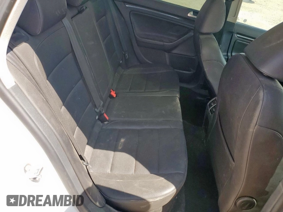 2014 Volkswagen Jetta TDI w/Sunroof & Nav с VIN 3VWPL7AJ4EM621135, выставлен на аукционе Copart как лот 61494425 с пробегом 52 781 миль миль и Списание • Salvage title. История ставок и продаж доступна на DreamBid. Изображение 11.