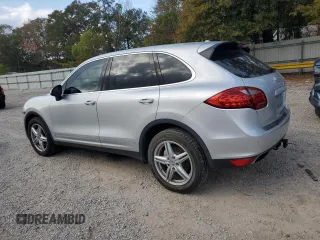 2011 Porsche Cayenne S Hybrid with VIN WP1AE2A28BLA93643, listed as a Copart auction lot 81786284 with 200,764 mi miles and Clean Title. Bid and sale history available at carsss.com. Image 2.